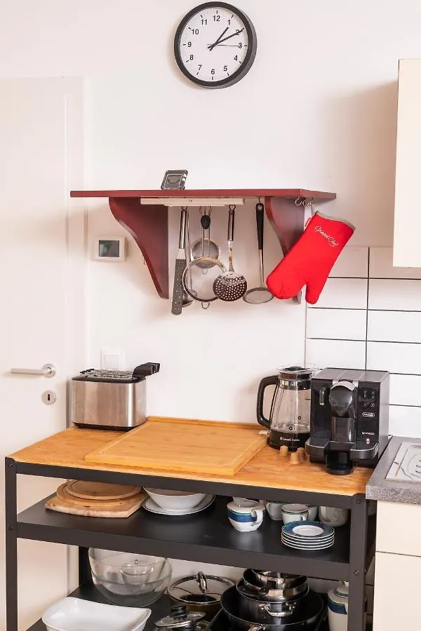 Art Apartment Karlsplatz By Ichbucheat Wien Österrike