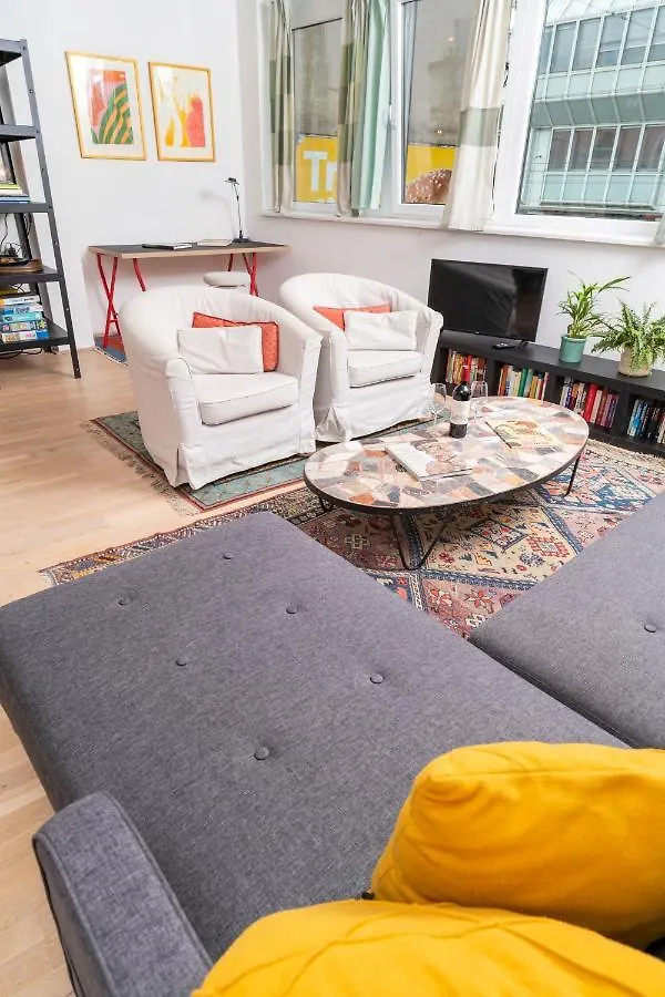 Art Apartment Karlsplatz By Ichbucheat Wien 0*,