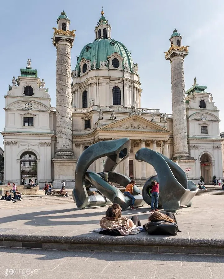 Art Apartment Karlsplatz By Ichbucheat Wien