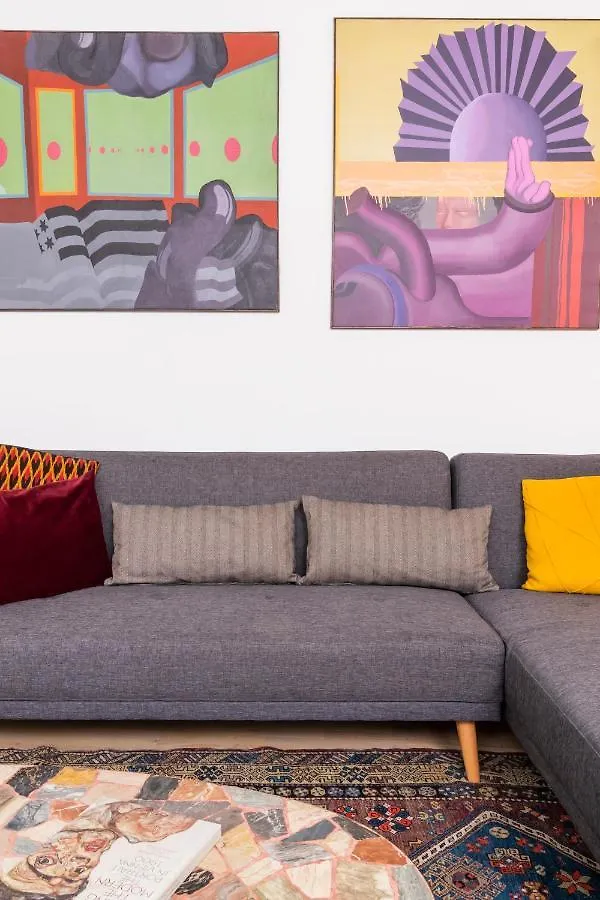 Art Apartment Karlsplatz By Ichbucheat Wien